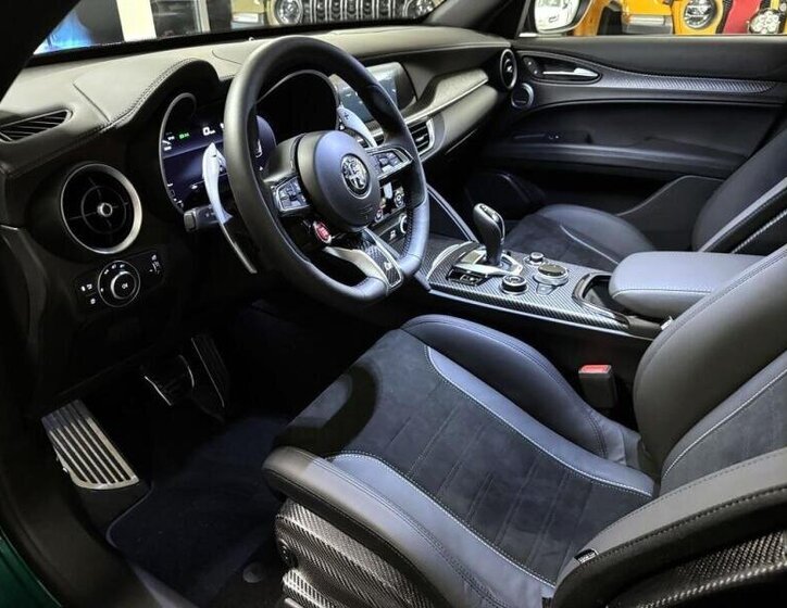 Alfa Romeo Stelvio SUV 2,9 l 382 kw