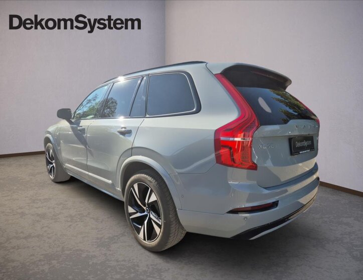 Volvo XC90 4