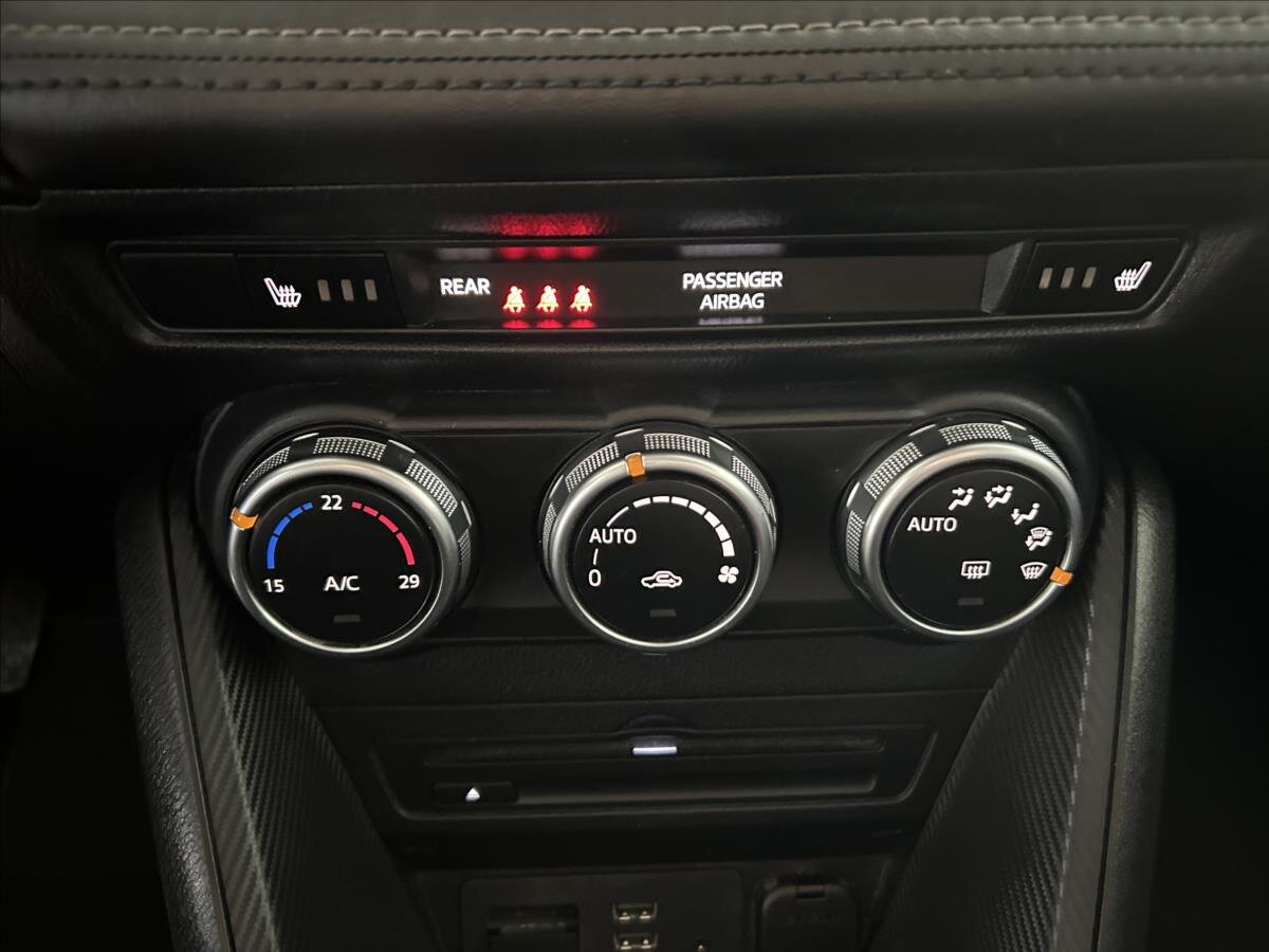 Mazda CX-3 SUV / Terénní 2,0 l 88 kw