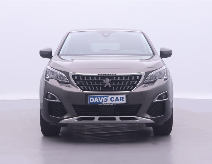 Peugeot 3008 SUV 1,2 l 96 kw