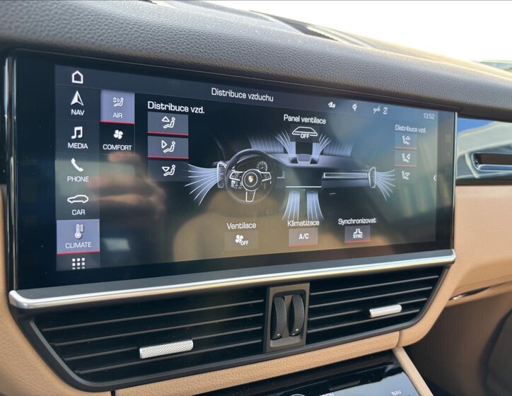 Porsche Cayenne SUV / Terénní 3,0 l 250 kw