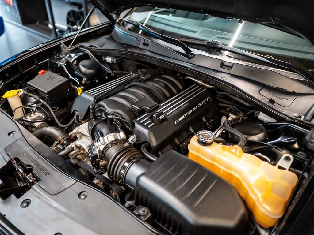 Dodge Charger Sedan / Limuzína 6,4 l 361 kw