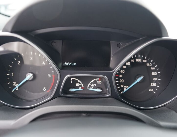 Ford Kuga SUV 2,0 l 132 kw