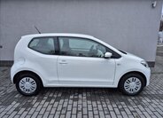 Volkswagen up! 8