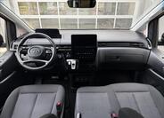 Hyundai Staria 14