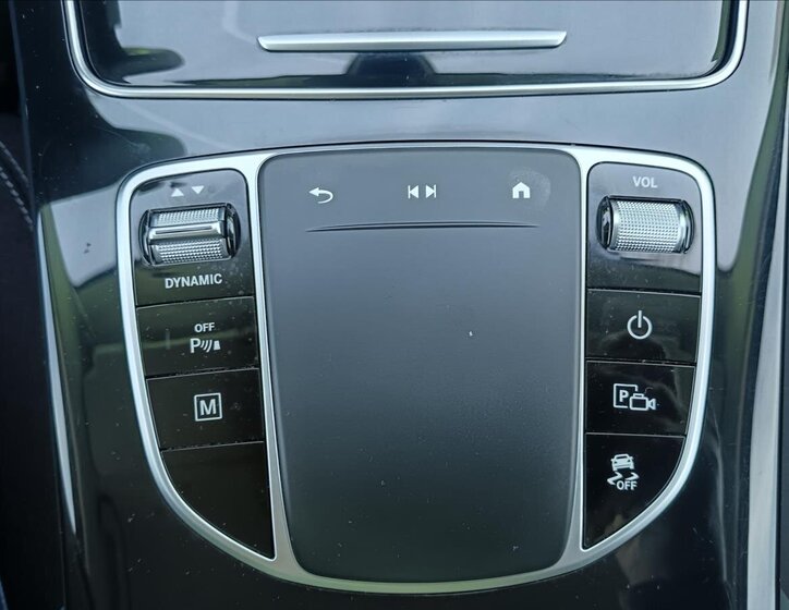 Mercedes-Benz GLC SUV / Terénní 2,0 l 225 kw