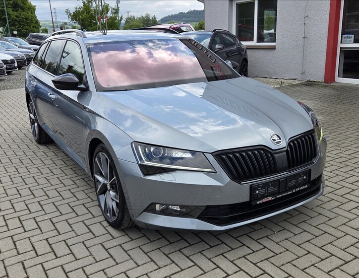 Škoda Superb 4