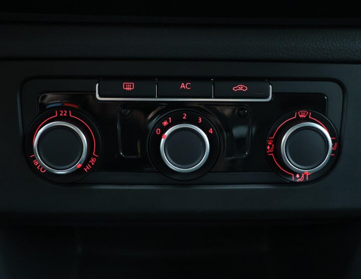 Volkswagen Amarok 19