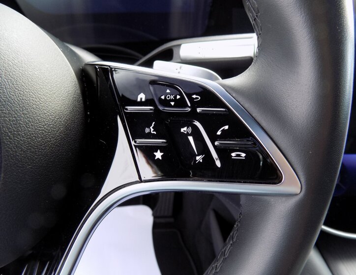 Mercedes-Benz EQS 29