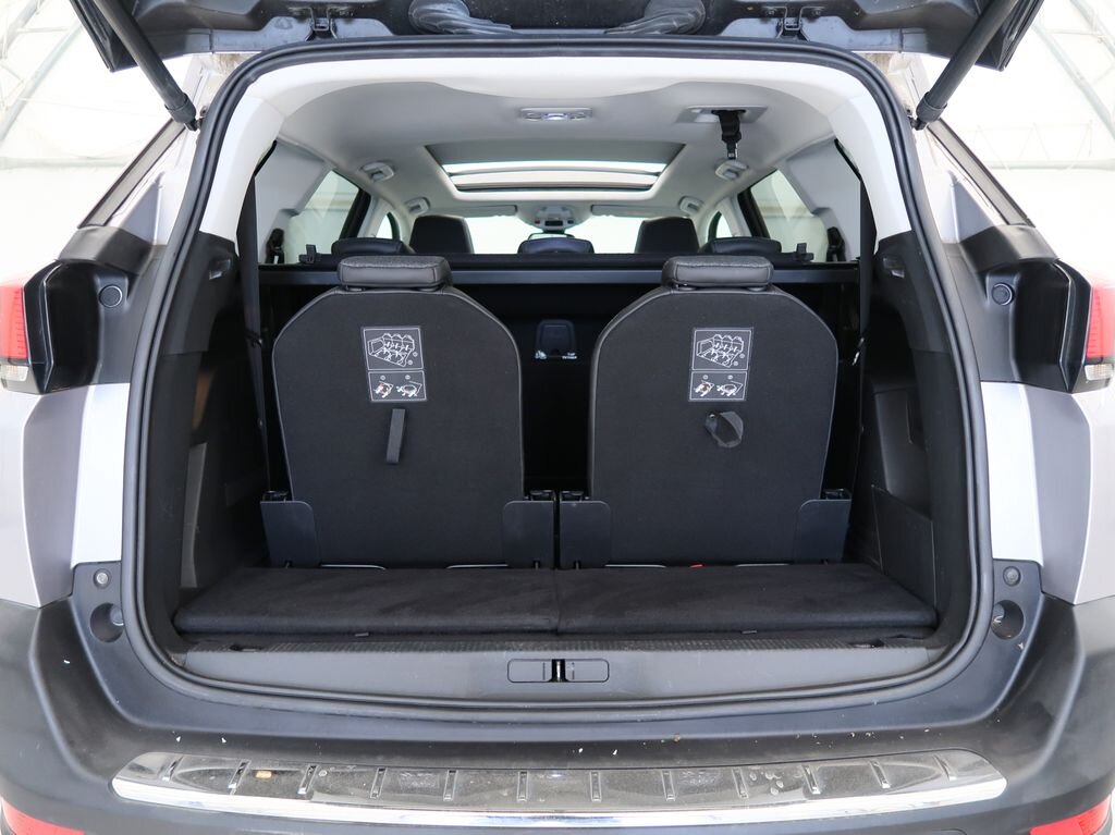 Peugeot 5008 SUV / Terénní 1,2 l 96 kw