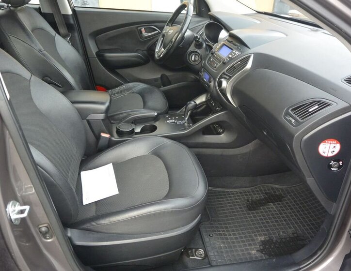 Hyundai ix35 SUV 2,0 l 100 kw
