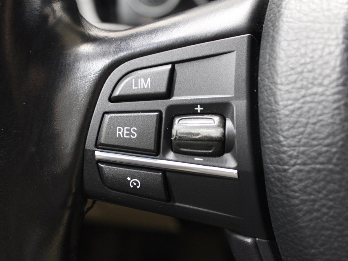 BMW Řada 5 Sedan / Limuzína 3,0 l 150 kw