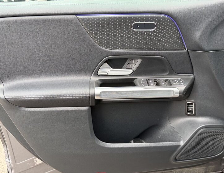 Mercedes-Benz GLB SUV / Terénní 2,0 l 110 kw