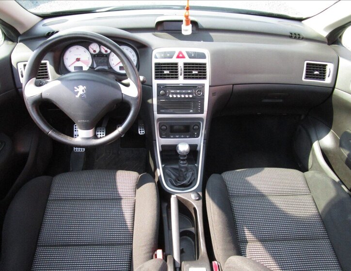 Peugeot 307 Kabriolet 2,0 l 100 kw