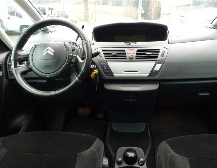 Citroën Grand C4 Picasso 28