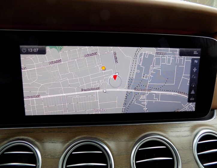 Mercedes-Benz Třídy E Sedan 2,0 l 143 kw