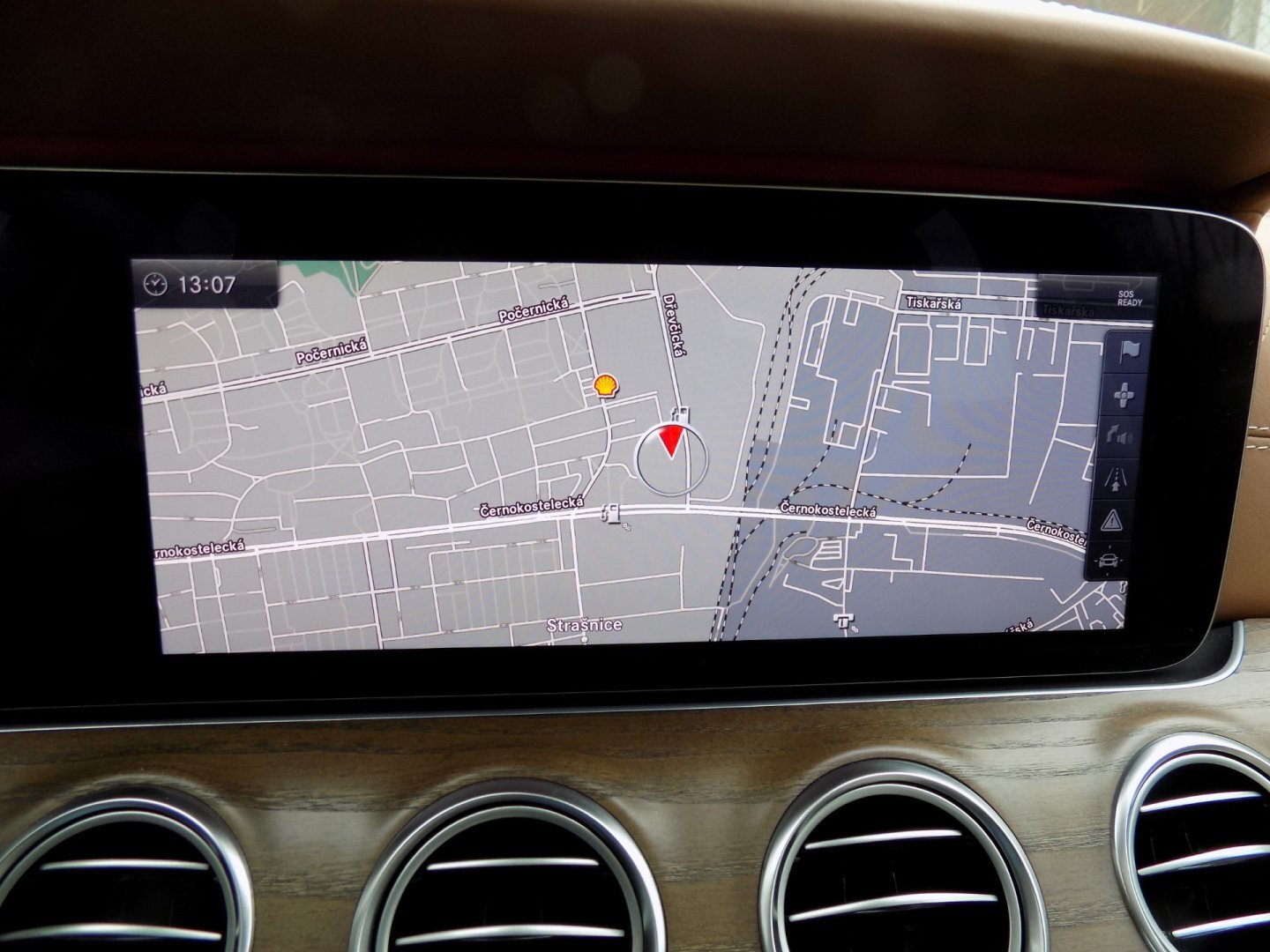 Mercedes-Benz Třídy E Sedan 2,0 l 143 kw