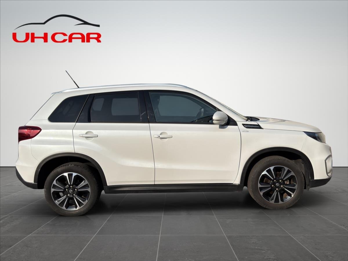 Suzuki Vitara SUV / Terénní 1,4 l 103 kw