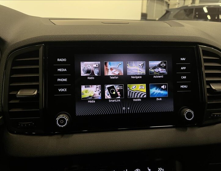 Škoda Karoq SUV / Terénní 1,5 l 110 kw