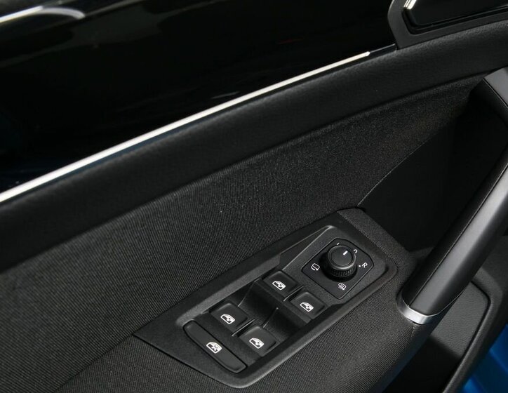 Volkswagen Touran MPV 2,0 l 110 kw