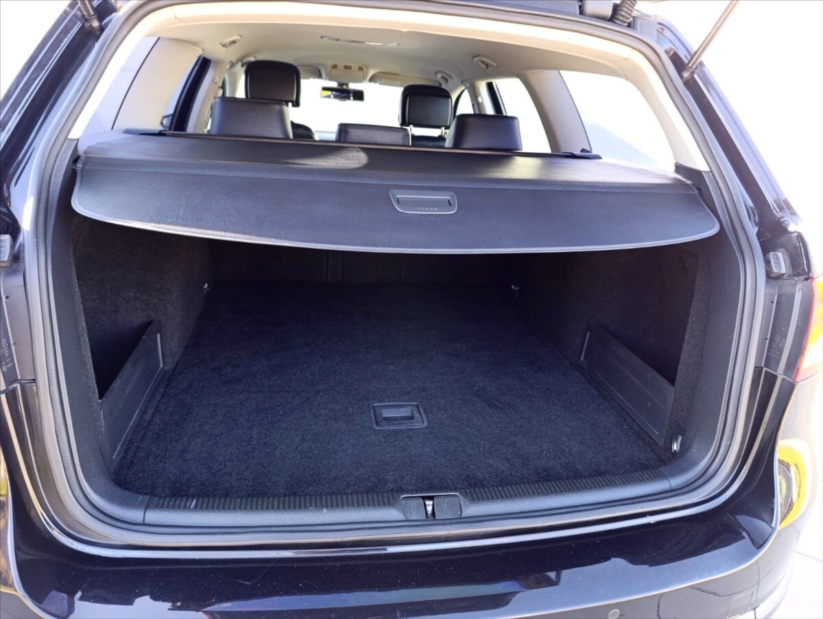 Volkswagen Passat Kombi 2,0 l 125 kw