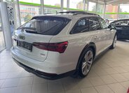 Audi A6 Allroad Kombi 3,0 l 210 kw
