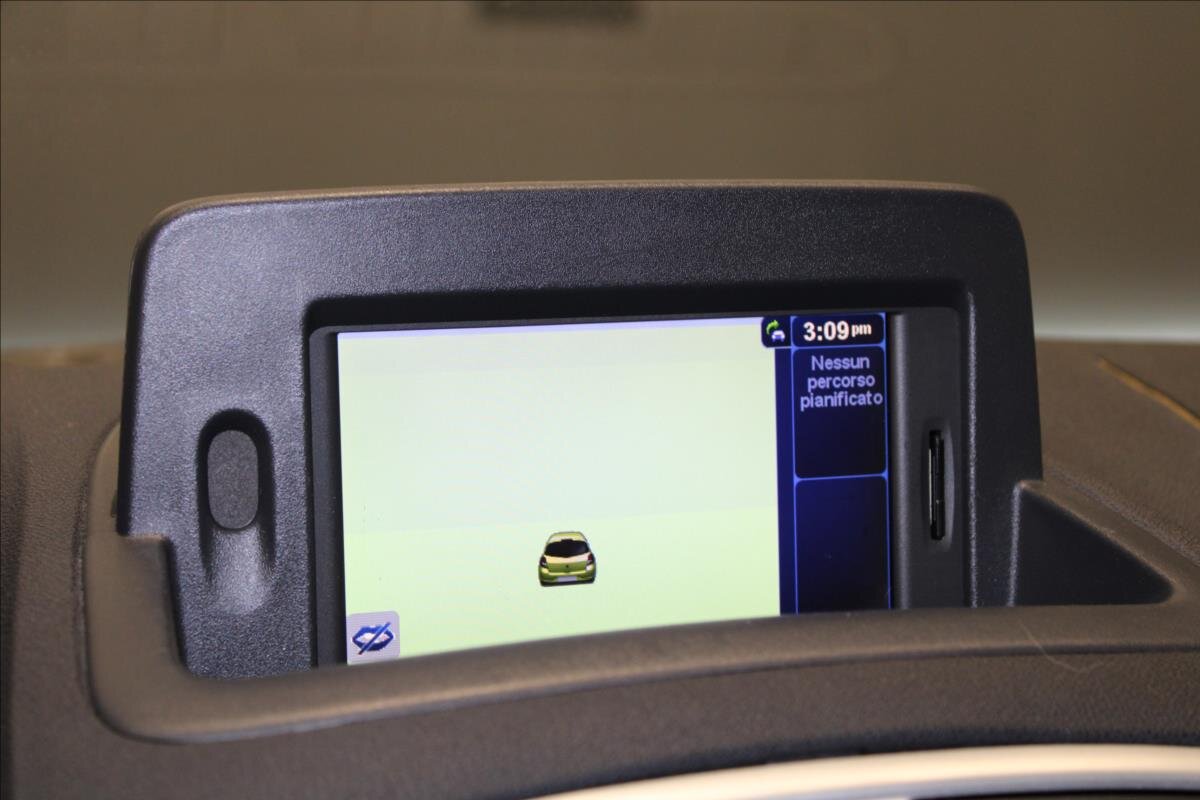 Renault Clio Hatchback 1,1 l 55 kw