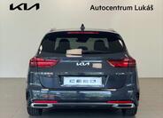 KIA Ceed 5