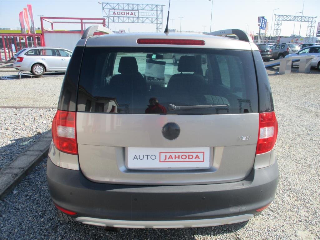 Škoda Yeti SUV / Terénní 1,2 l 77 kw