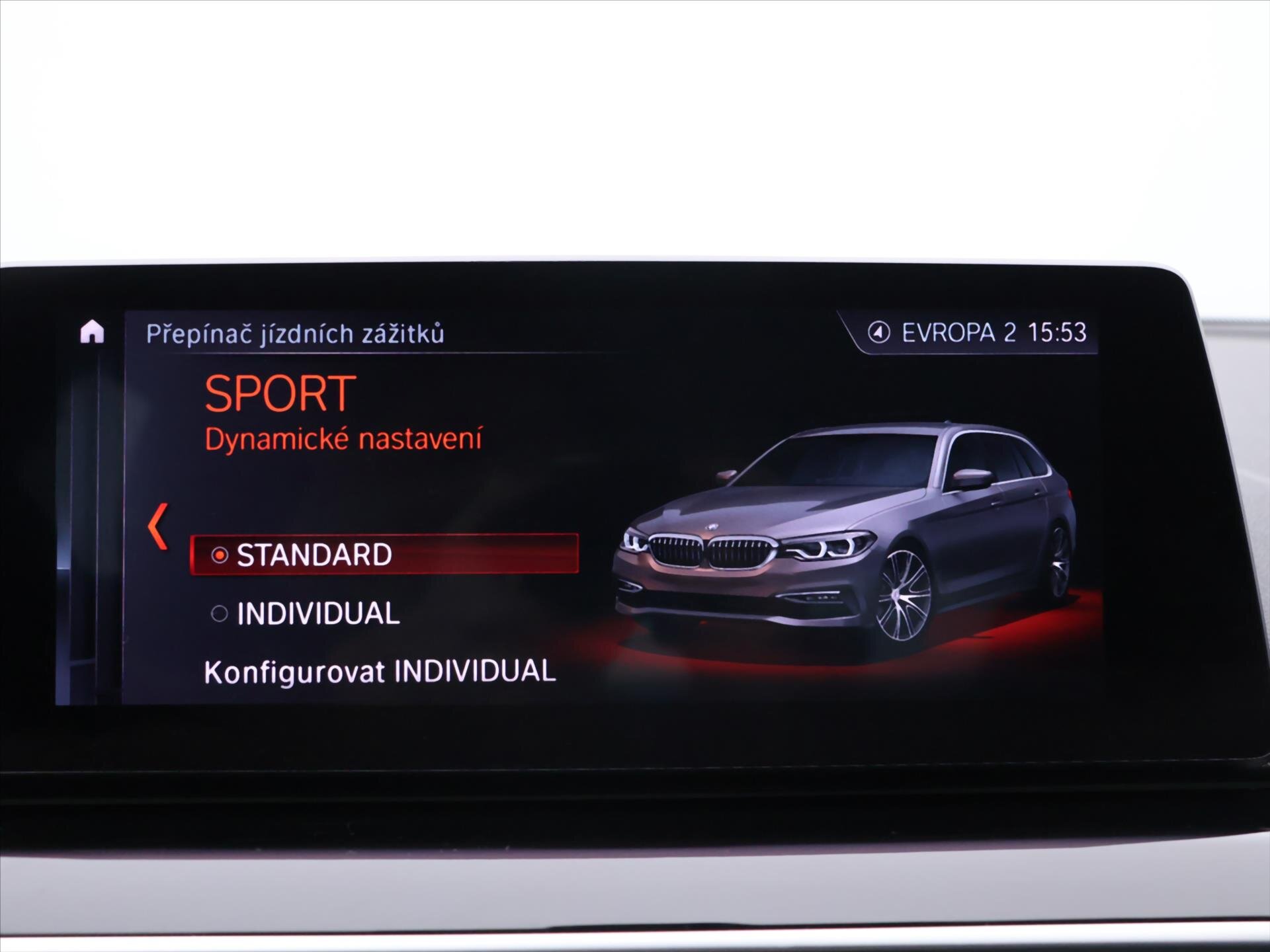 BMW Řada 5 Kombi 2,0 l 140 kw