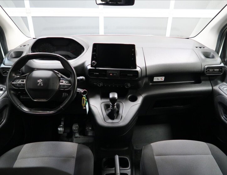 Peugeot Partner Kombi 1,5 l 96 kw