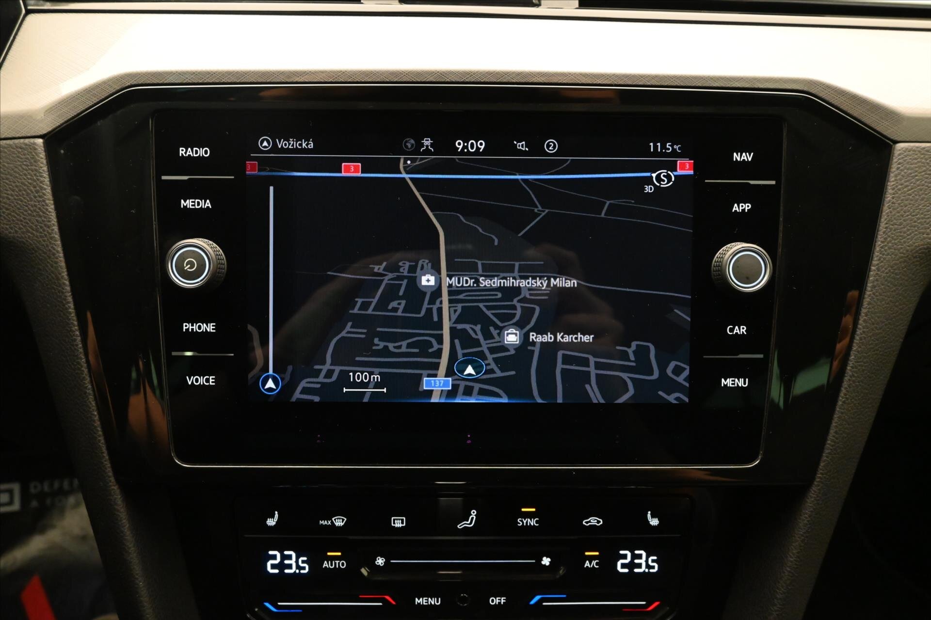 Volkswagen Passat Kombi 2,0 l 110 kw