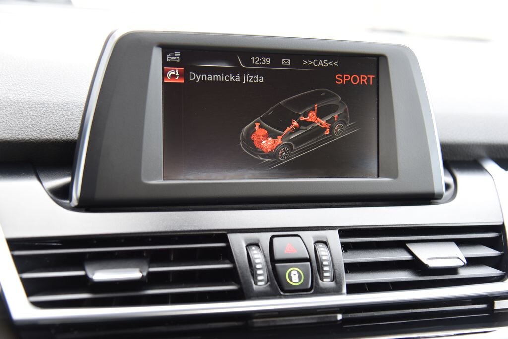 BMW Řada 2 MPV 1,5 l 100 kw