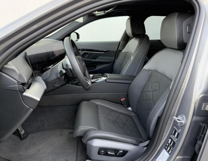 BMW Řada 5 Kombi 2,0 l 145 kw