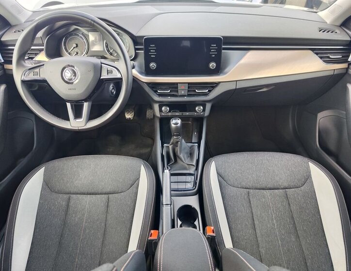 Škoda Kamiq SUV / Terénní 1,5 l 110 kw