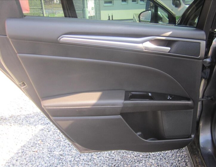 Ford Mondeo Kombi 2,0 l 110 kw