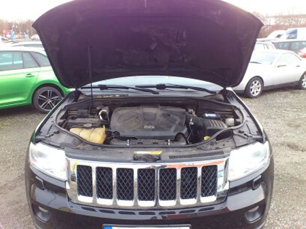 Jeep Grand Cherokee SUV 3,0 l 177 kw