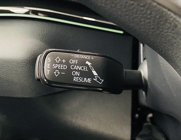 Škoda Karoq SUV / Terénní 2,0 l 110 kw