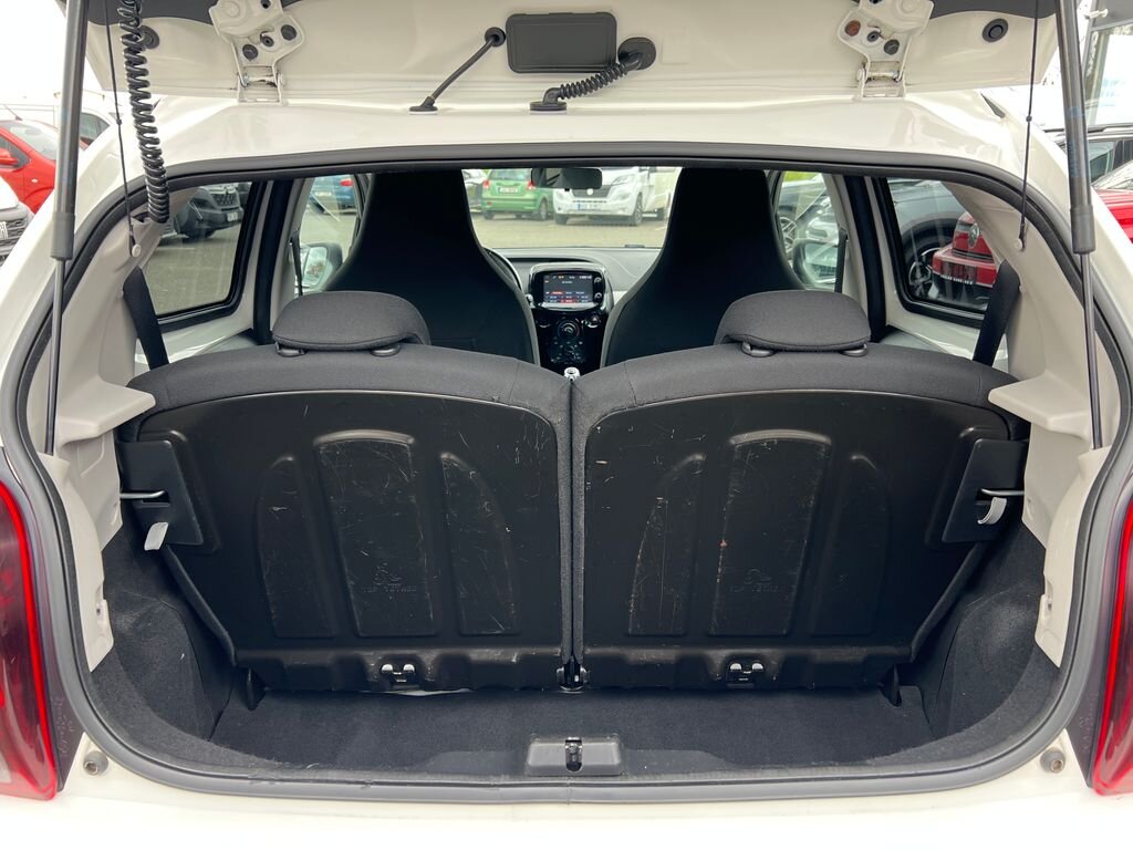 Peugeot 108 Hatchback 1,2 l 60 kw