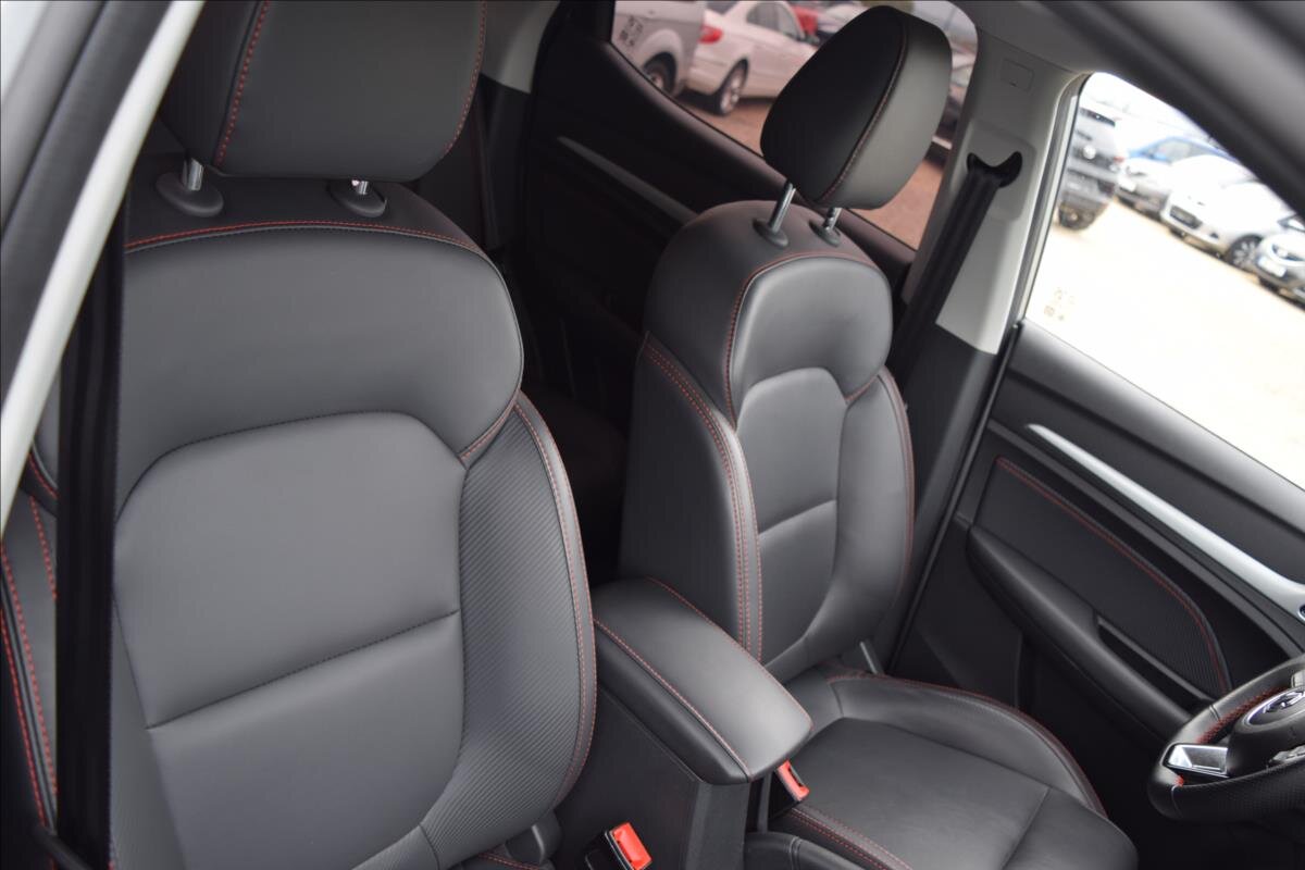 MG ZS Hatchback 1,5 l 78 kw