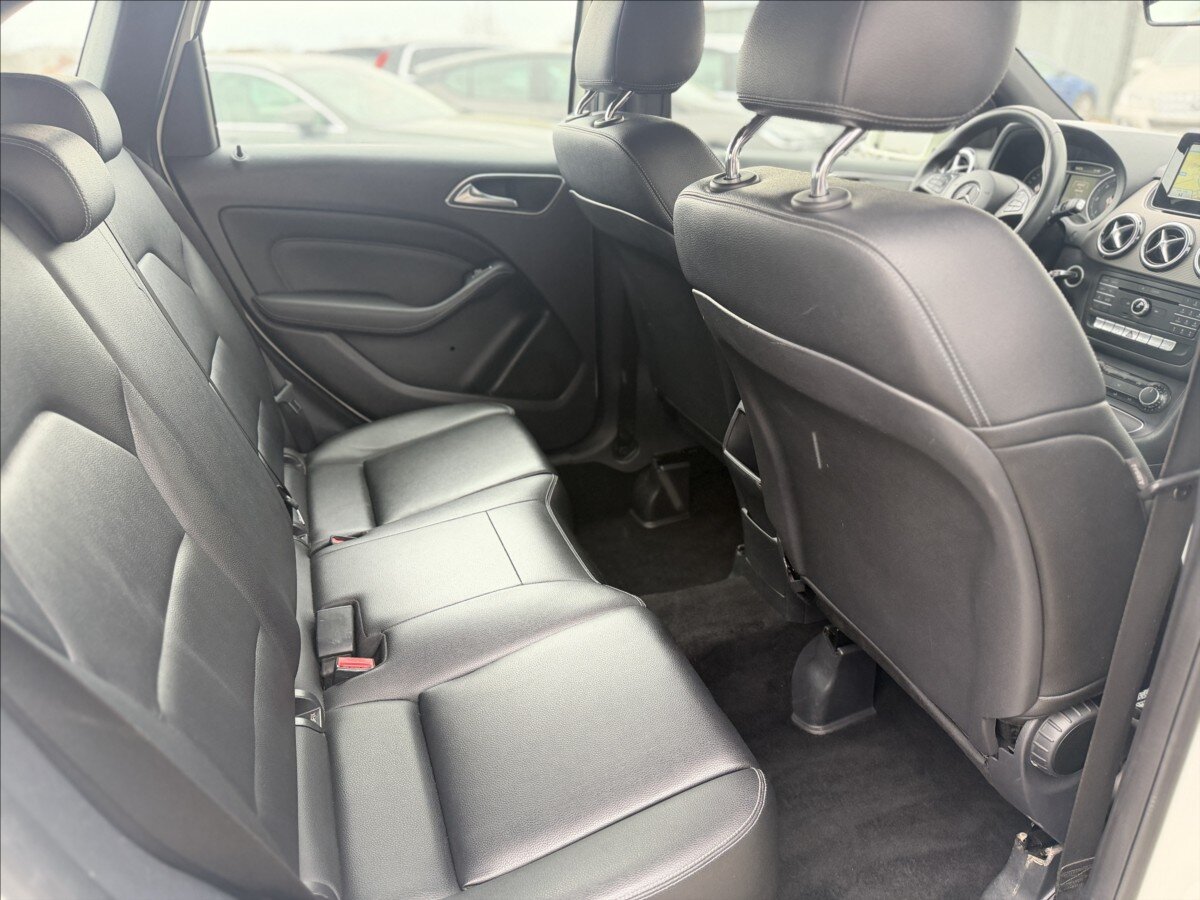 Mercedes-Benz Třídy B Kombi 1,5 l 80 kw
