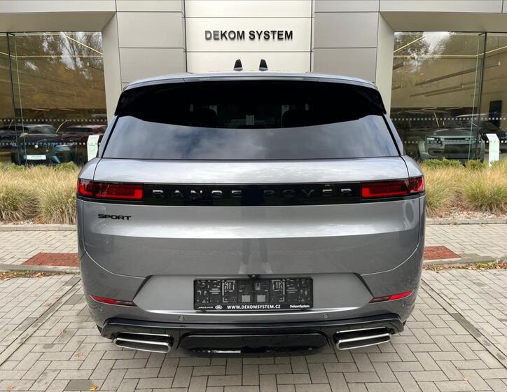Land Rover Range Rover Sport 7