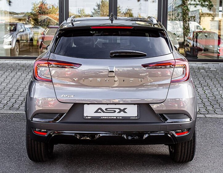 Mitsubishi ASX 6