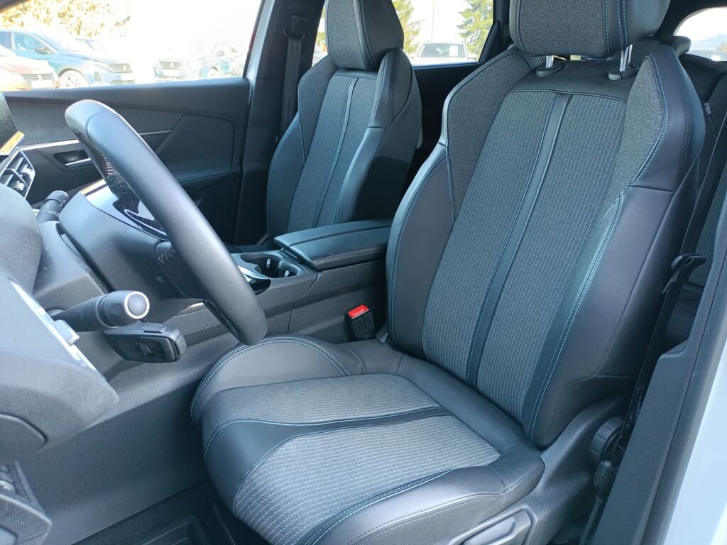 Peugeot 5008 SUV / Terénní 1,2 l 96 kw