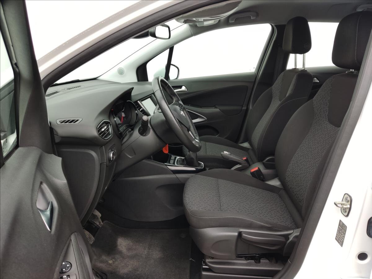 Opel Crossland X SUV 1,2 l 61 kw