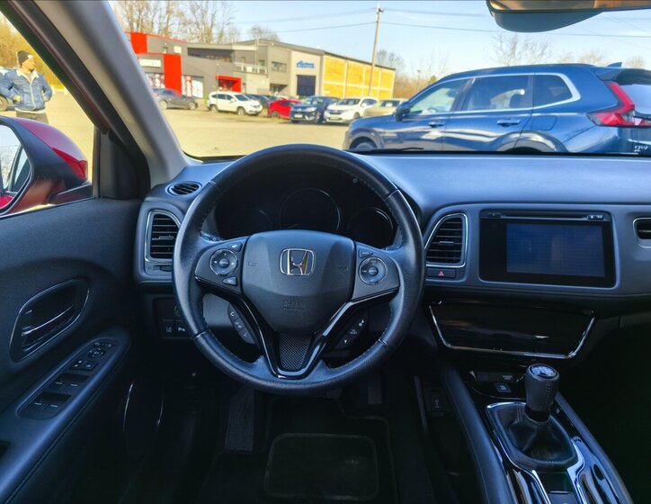 Honda HR-V SUV / Terénní 1,5 l 96 kw