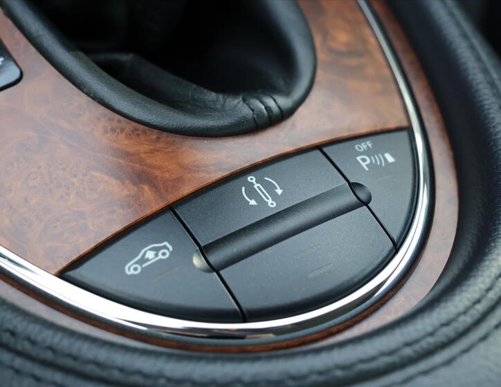 Mercedes-Benz CLS 24