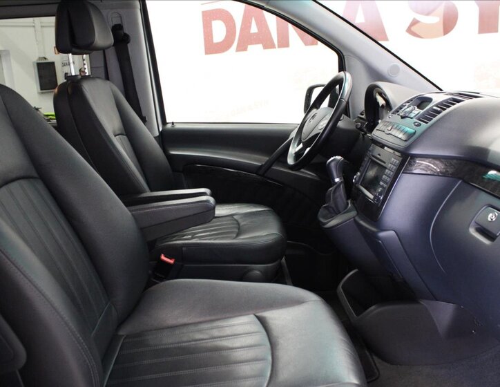 Mercedes-Benz Viano Kombi 3,0 l 165 kw