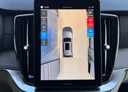 Volvo XC90 SUV / Terénní 2,0 l 335 kw