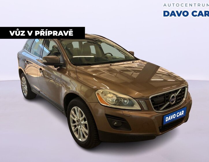 Volvo XC60 SUV / Terénní 2,4 l 120 kw